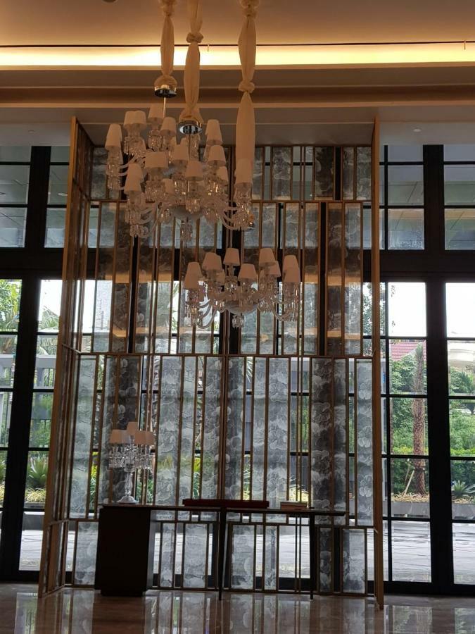 Casa Grande Residence Tower Angelo Jakarta Exterior foto