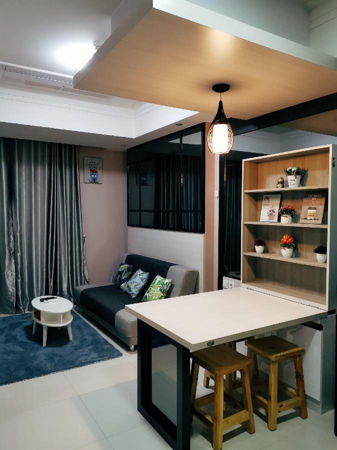 Casa Grande Residence Tower Angelo Jakarta Exterior foto